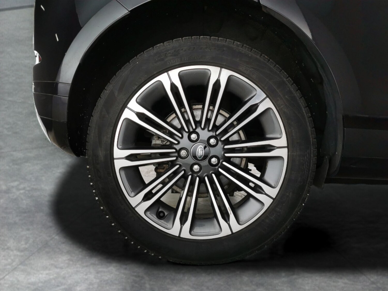 Used Land Rover Range Rover Evoque 2023 for sale - 77711097: Photo 32