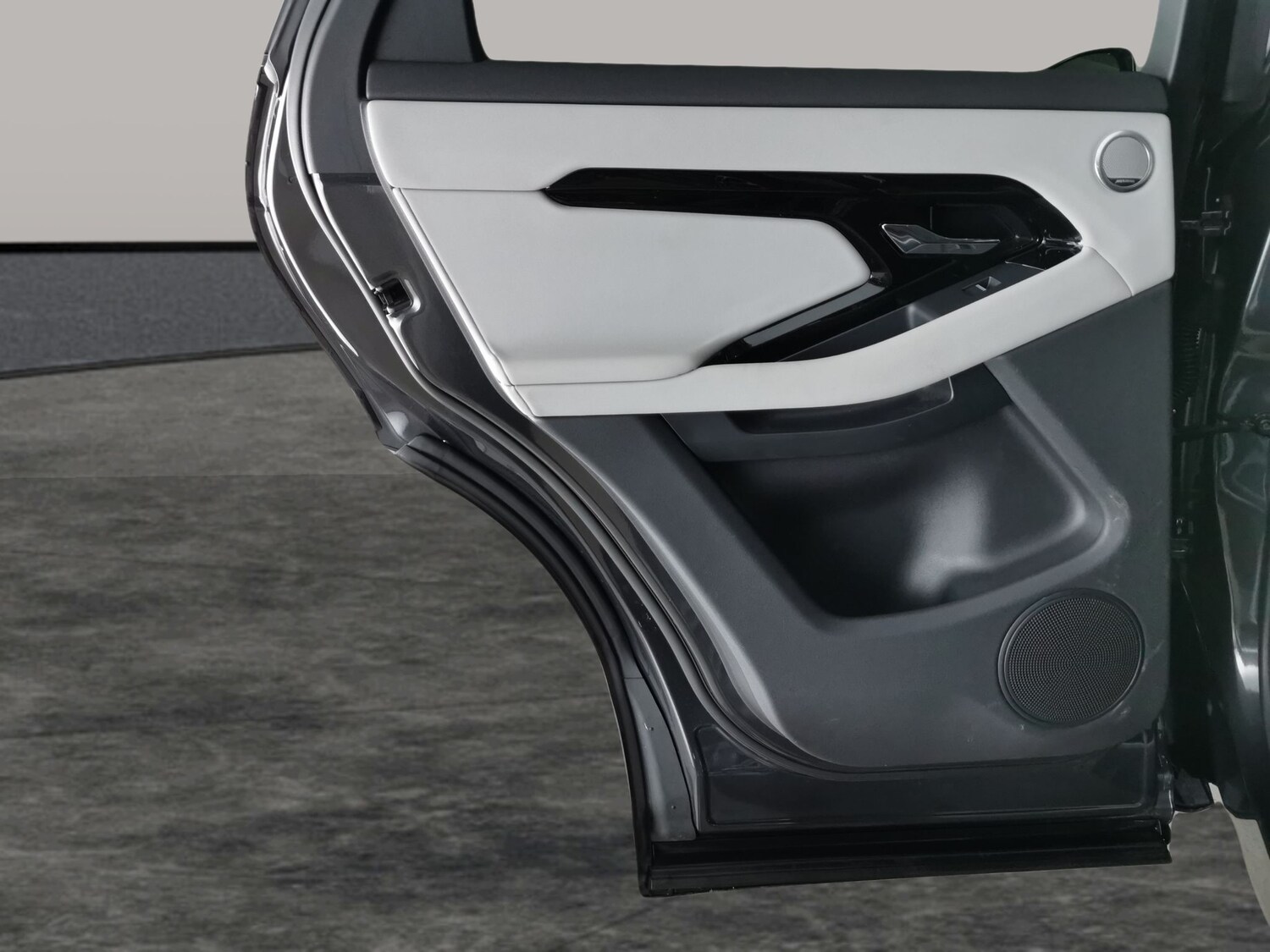 Used Land Rover Range Rover Evoque 2023 for sale - 77711097: Photo 36