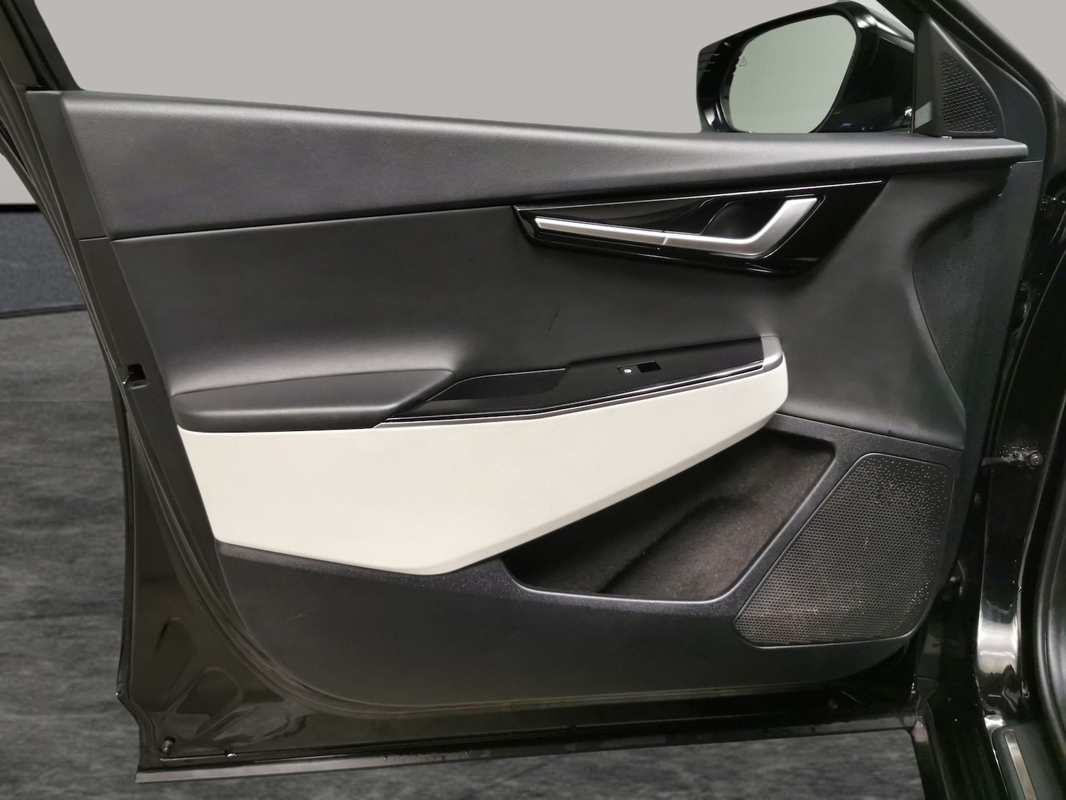 Used Kia EV6 2023 for sale - 78132503: Photo 27