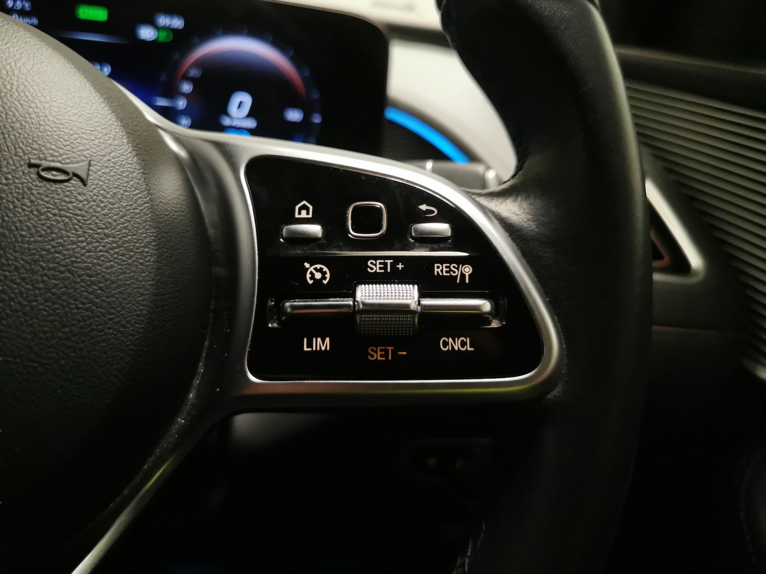 Used Mercedes-Benz EQC 2022 for sale - 78107883: Photo 22