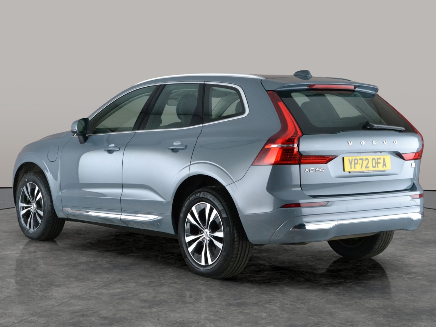 Used Volvo XC60 2022 for sale - 77245985: Photo 14