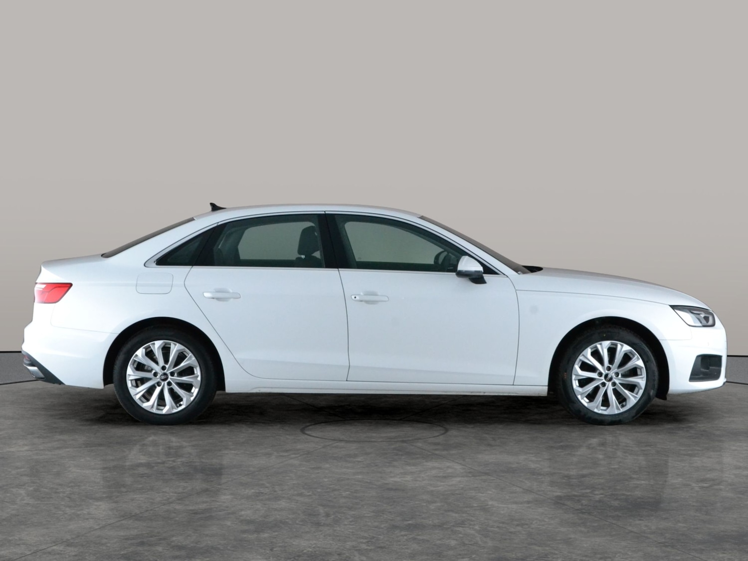 Used Audi A4 2022 for sale - 77600860: Photo 10