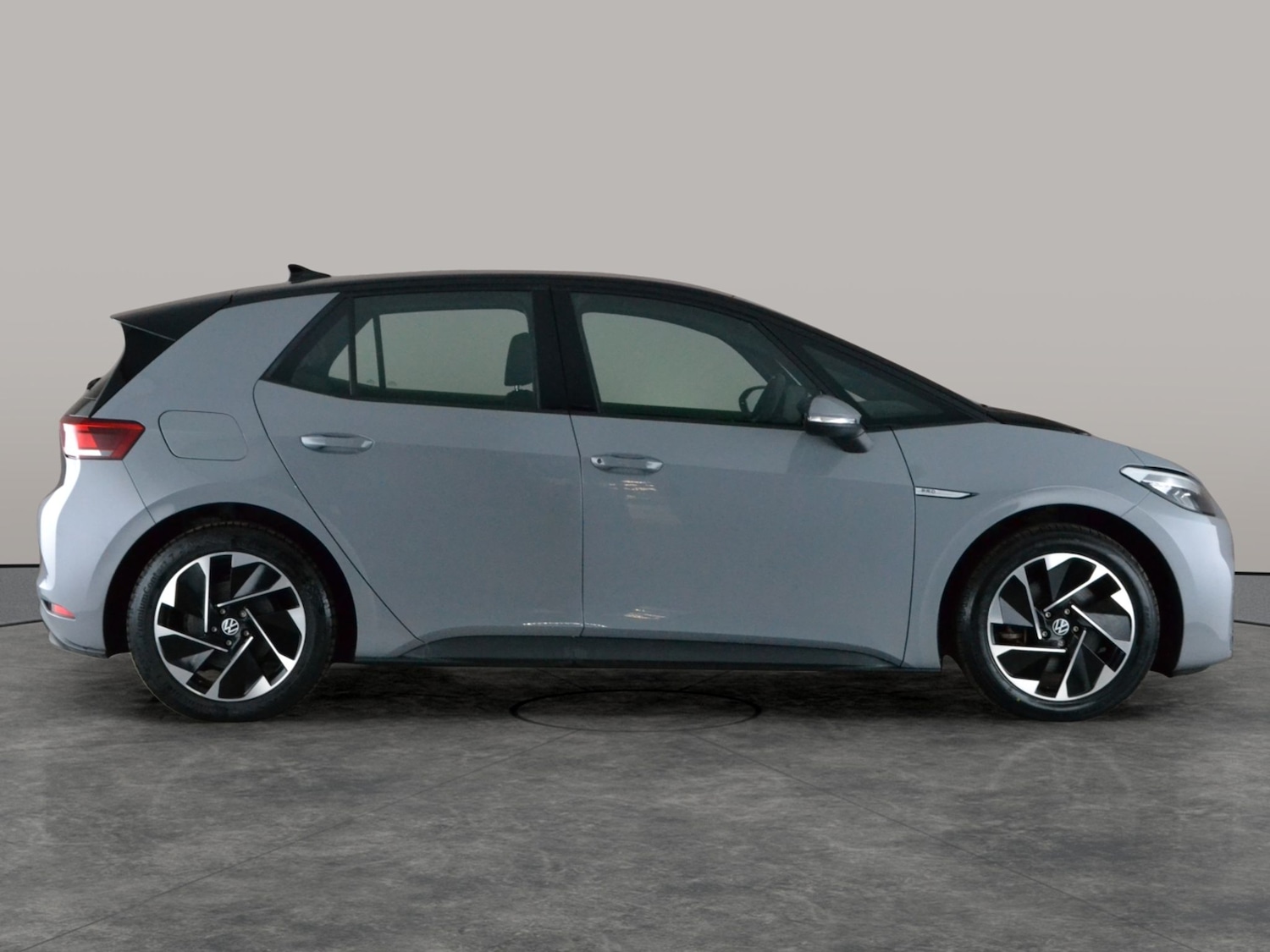 Used Volkswagen ID.3 2023 for sale - 77897333: Photo 8