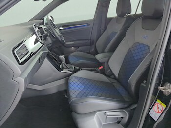 Used Volkswagen T-Roc undefined for sale - 77635670: Photo