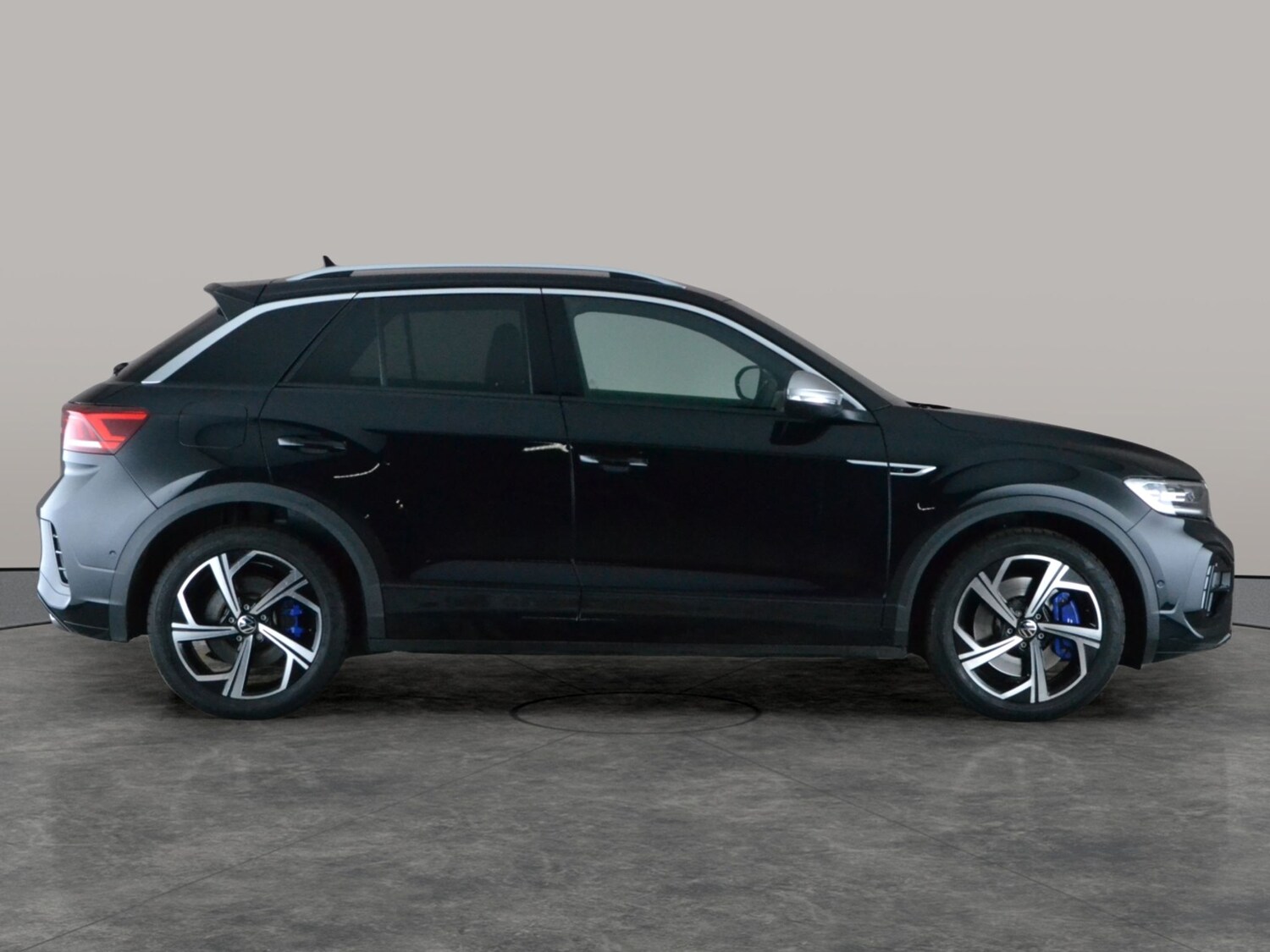 Used Volkswagen T-Roc for sale - 77635670: Photo 8