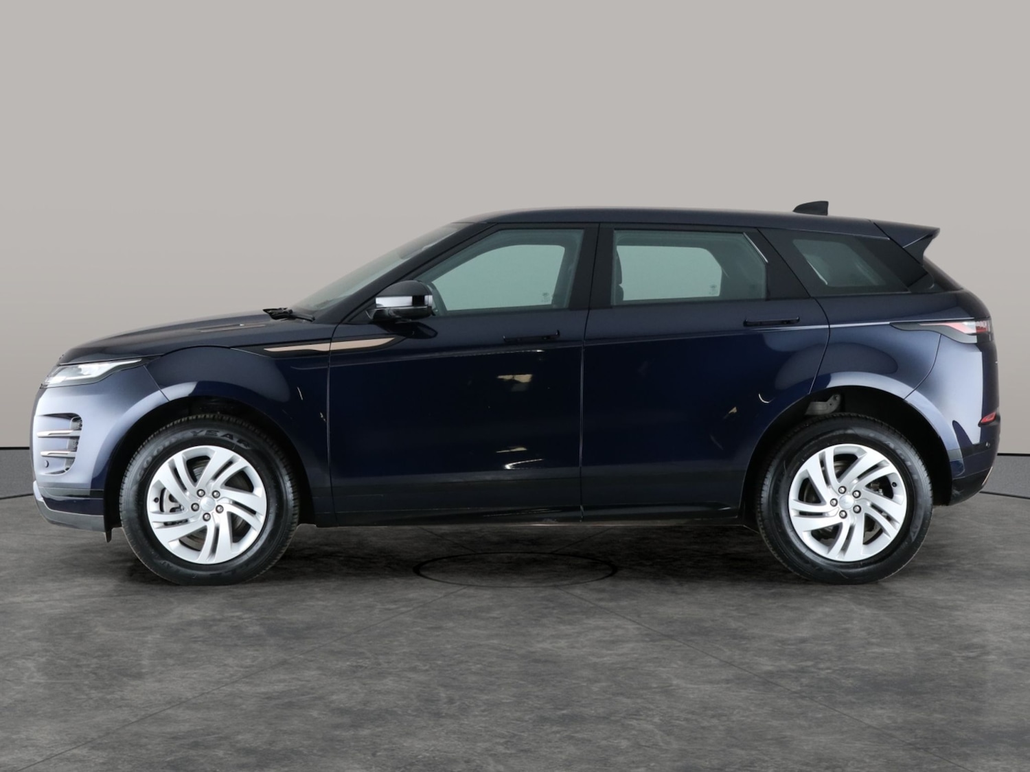 Used Land Rover Range Rover Evoque 2023 for sale - 76467542: Photo 18