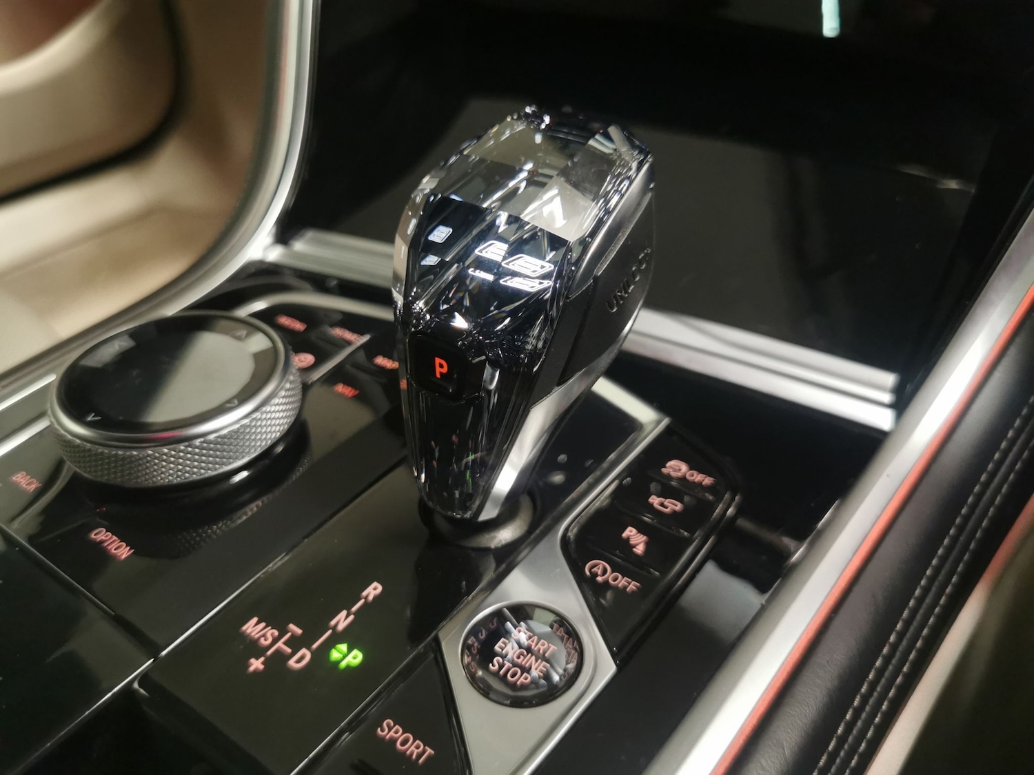 Used BMW 8 Series 2018 for sale - 76205012: Photo 32