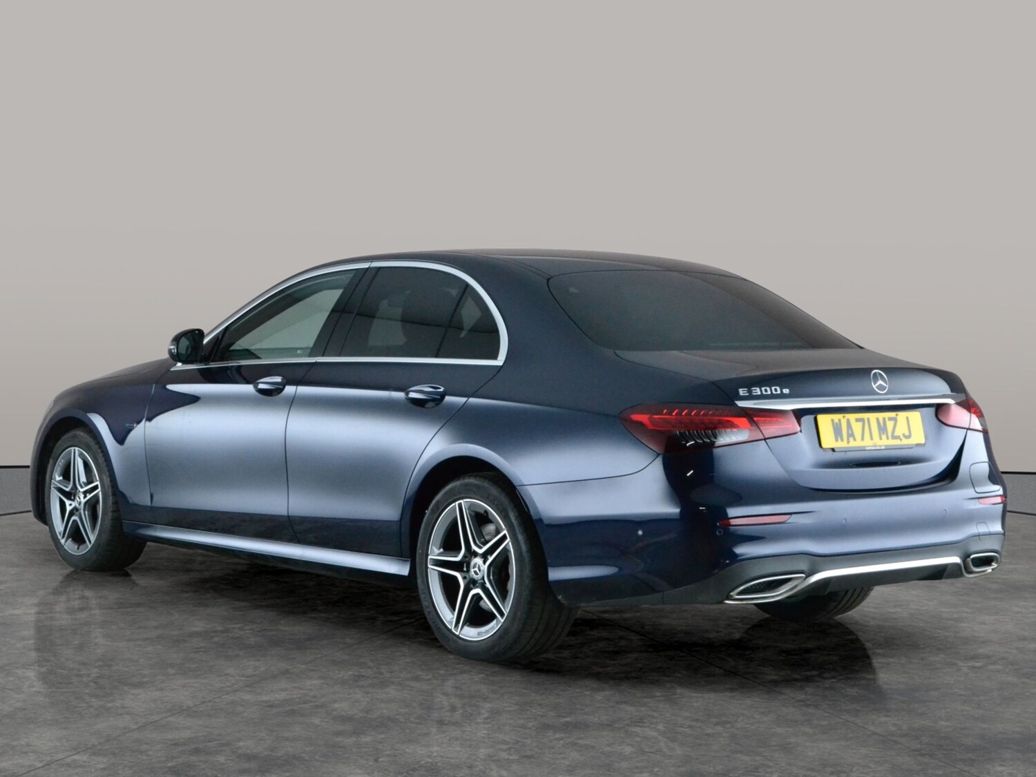 Used Mercedes-Benz E Class 2021 for sale - 77493072: Photo 12