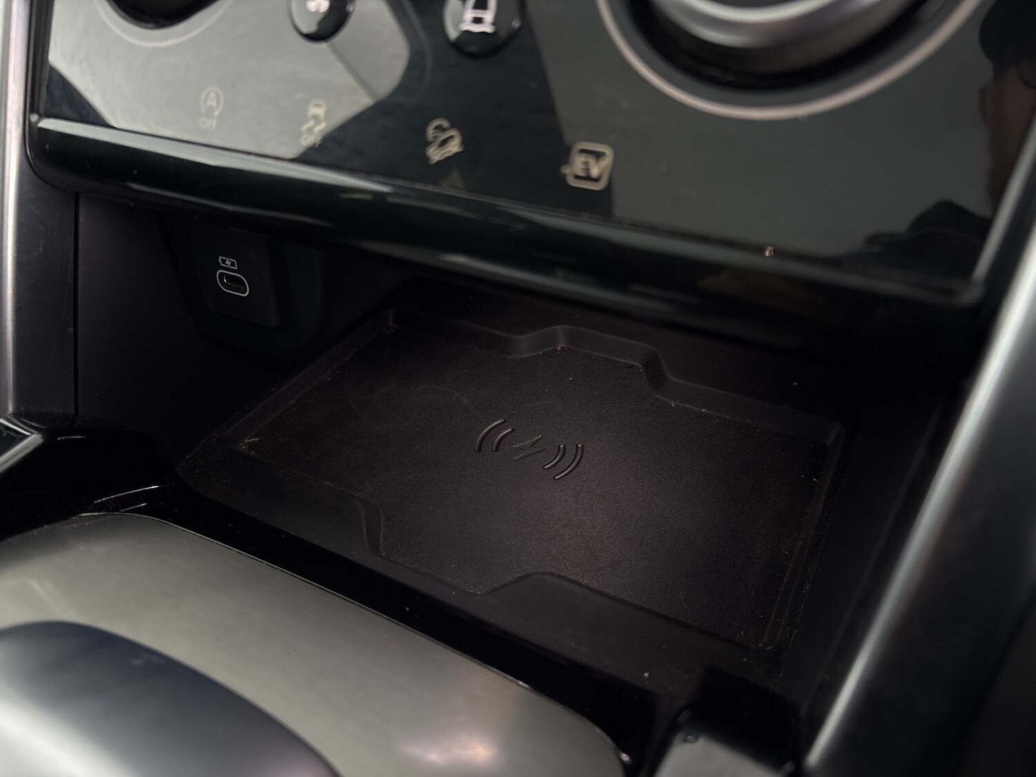 Used Land Rover Discovery Sport 2023 for sale - 77814988: Photo 25