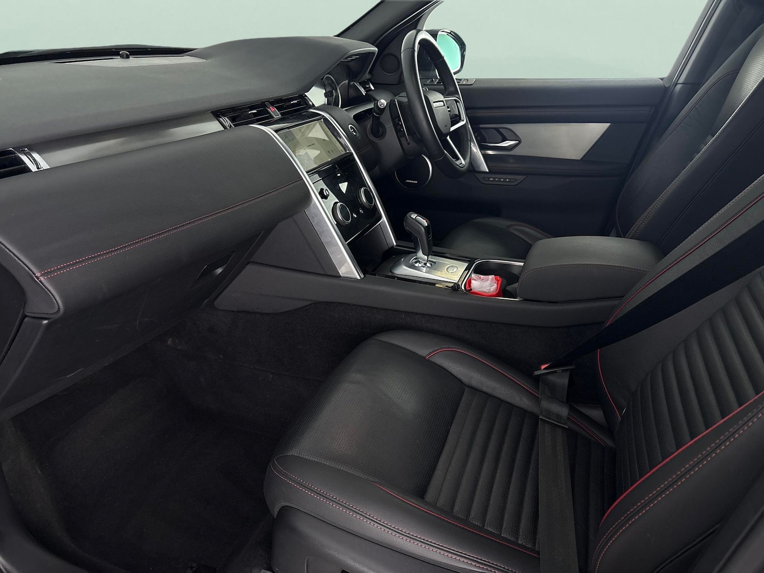 Used Land Rover Discovery Sport 2023 for sale - 77814988: Photo 4