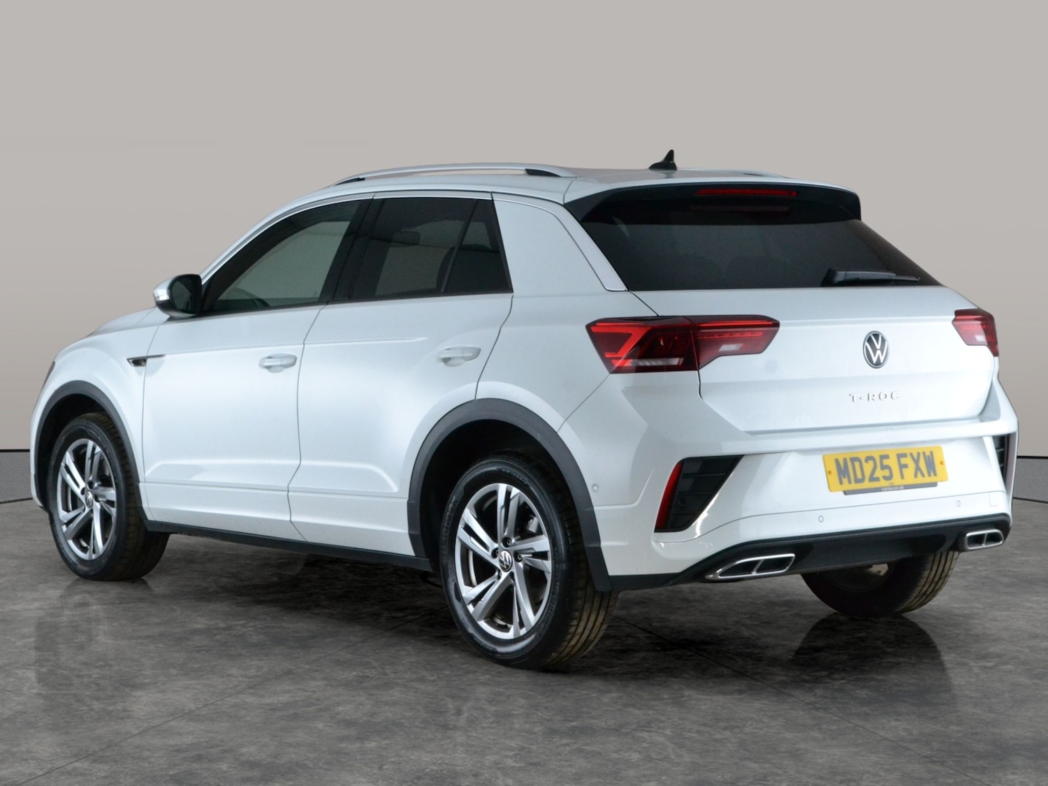 Used Volkswagen T-Roc for sale - 78107890: Photo 11