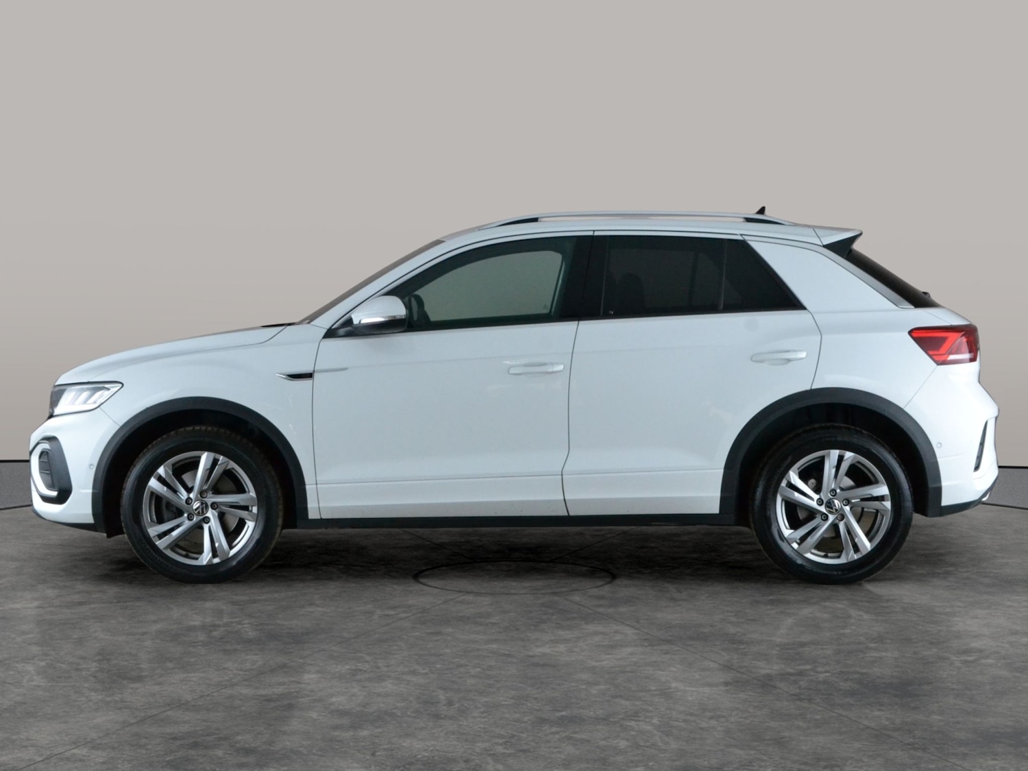 Used Volkswagen T-Roc for sale - 78107890: Photo 12