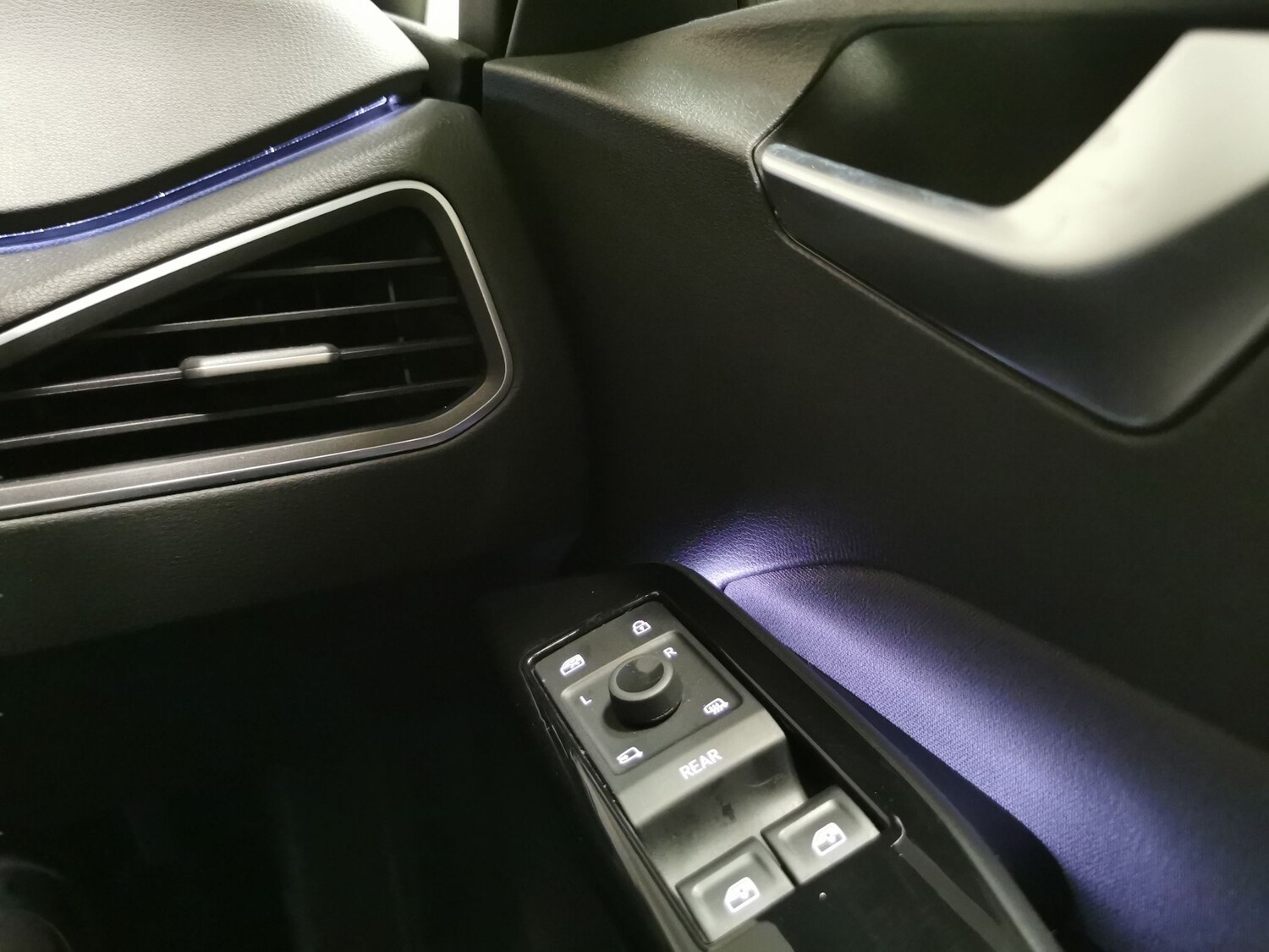 Used Volkswagen ID.3 2023 for sale - 77888991: Photo 16