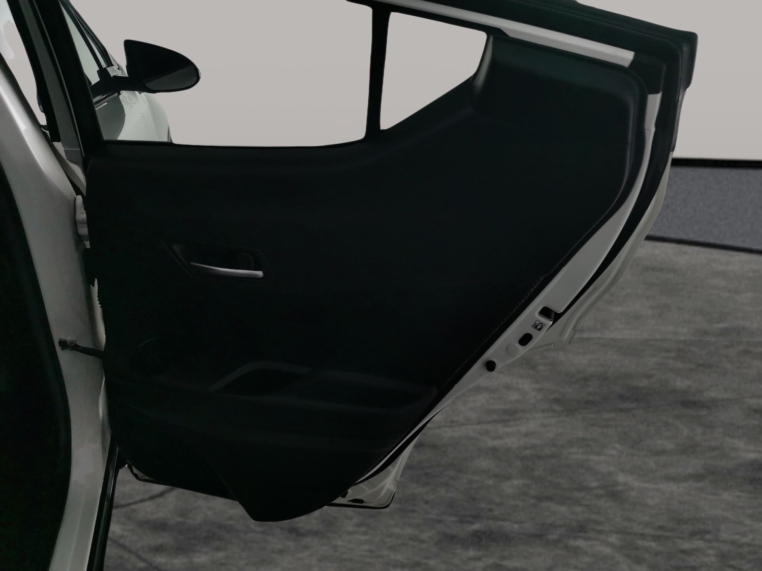 Used Toyota C-HR 2020 for sale - 77663107: Photo 29