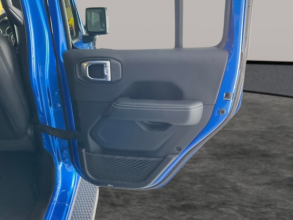Used Jeep Wrangler 2022 for sale - 76303080: Photo 38