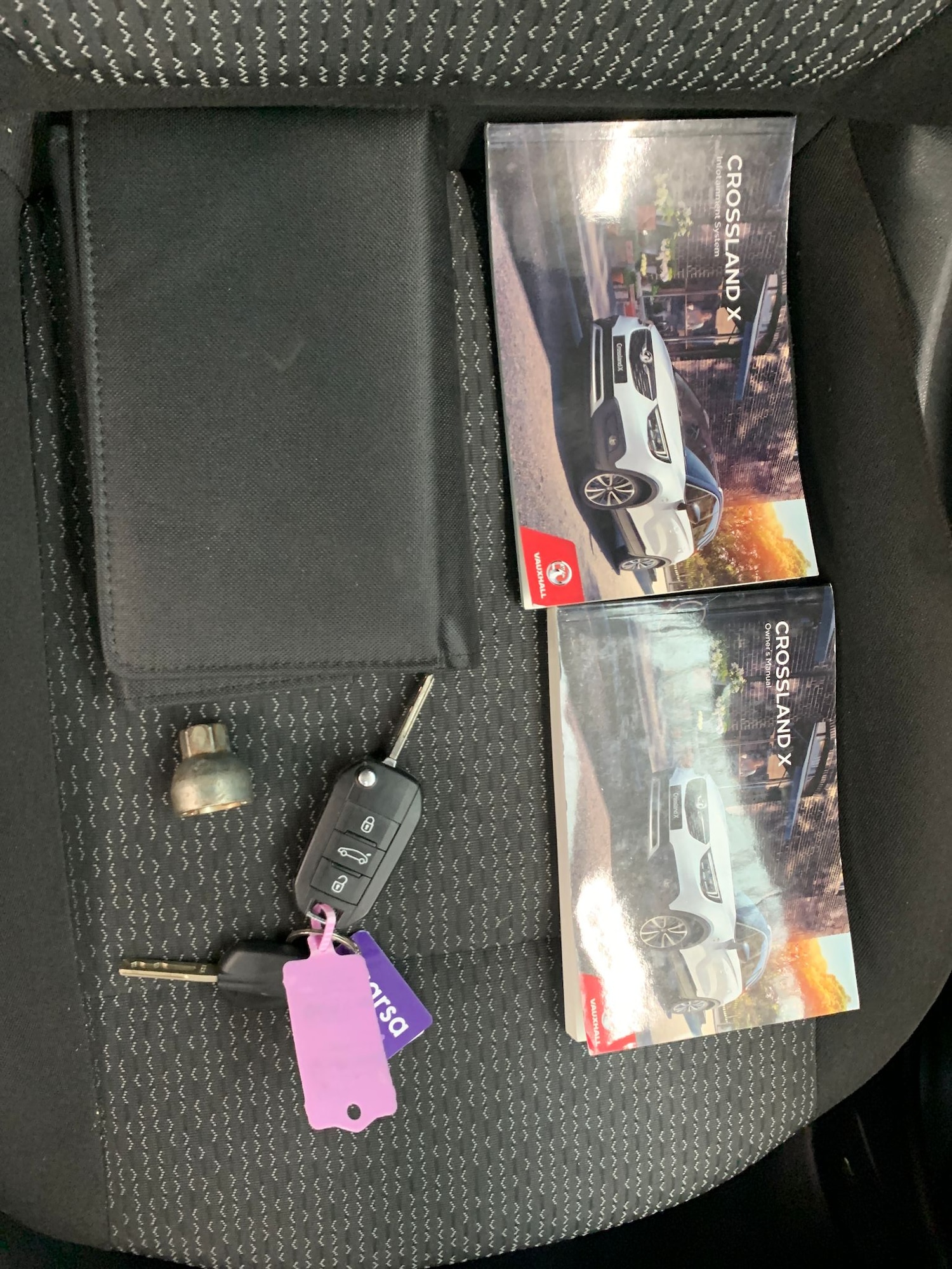 Used Vauxhall Crossland X 2019 for sale - 77012159: Photo 24