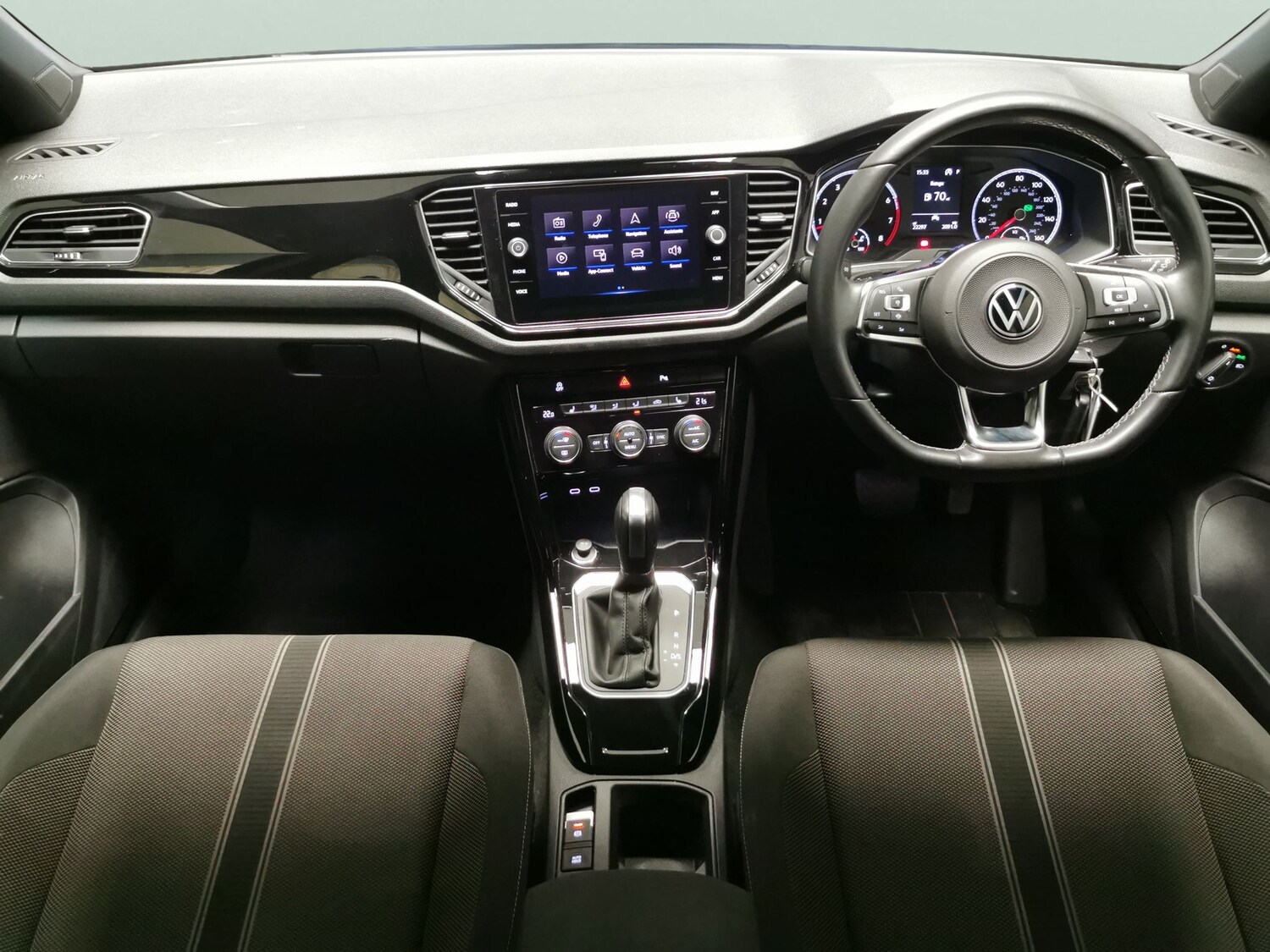 Used Volkswagen T-Roc 2022 for sale - 78037078: Photo 6