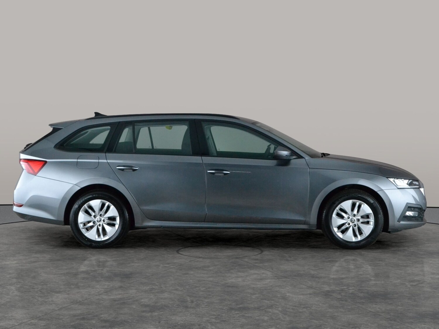 Used Skoda Octavia 2023 for sale - 78051845: Photo 9