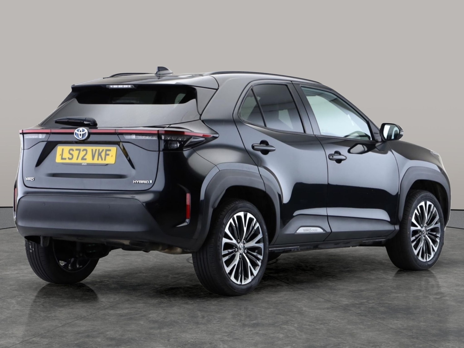 Used Toyota Yaris Cross 2022 for sale - 76545060: Photo 6