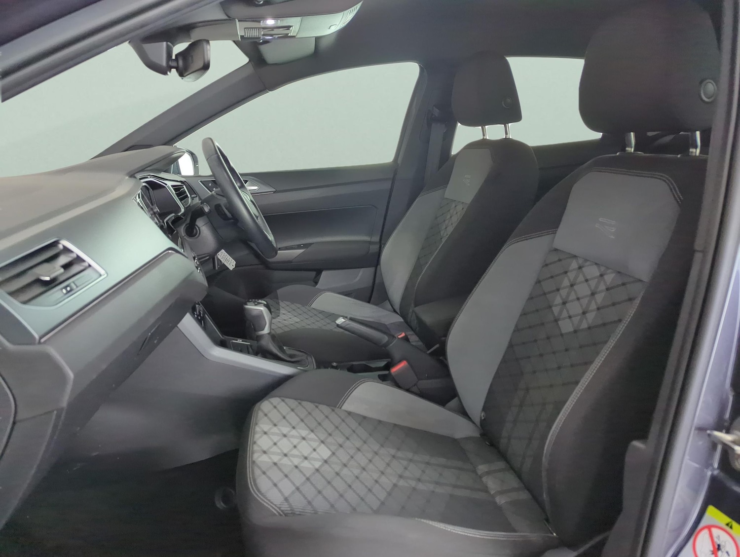 Used Volkswagen Polo 2022 for sale - 77760344: Photo 4