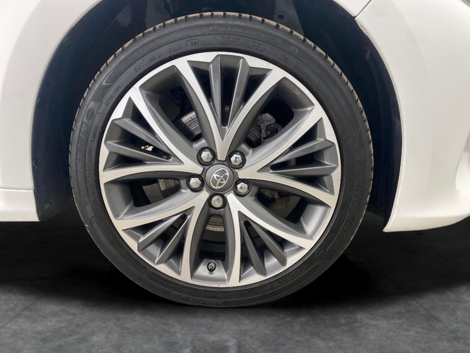 Used Toyota Yaris 2022 for sale - 77983204: Photo 20