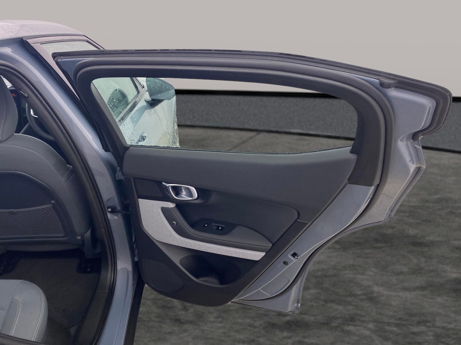 Used Polestar Polestar 2 2023 for sale - 77483115: Photo 27