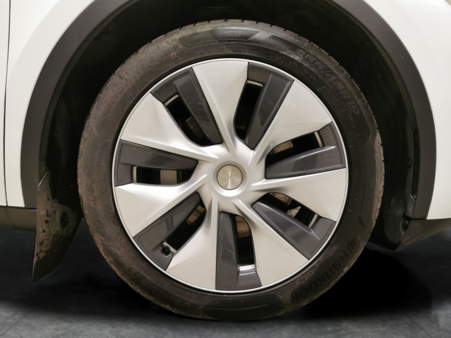 Used Tesla Model Y 2024 for sale - 77946729: Photo 24