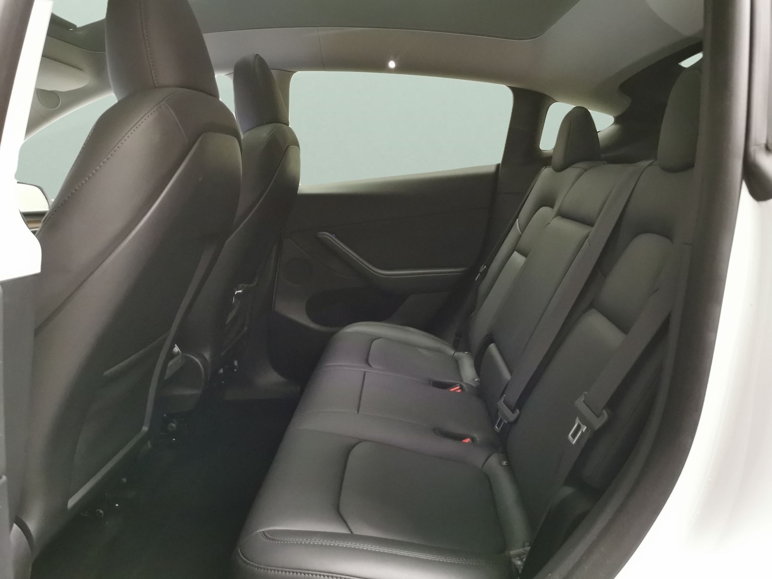 Used Tesla Model Y 2024 for sale - 77946729: Photo 26