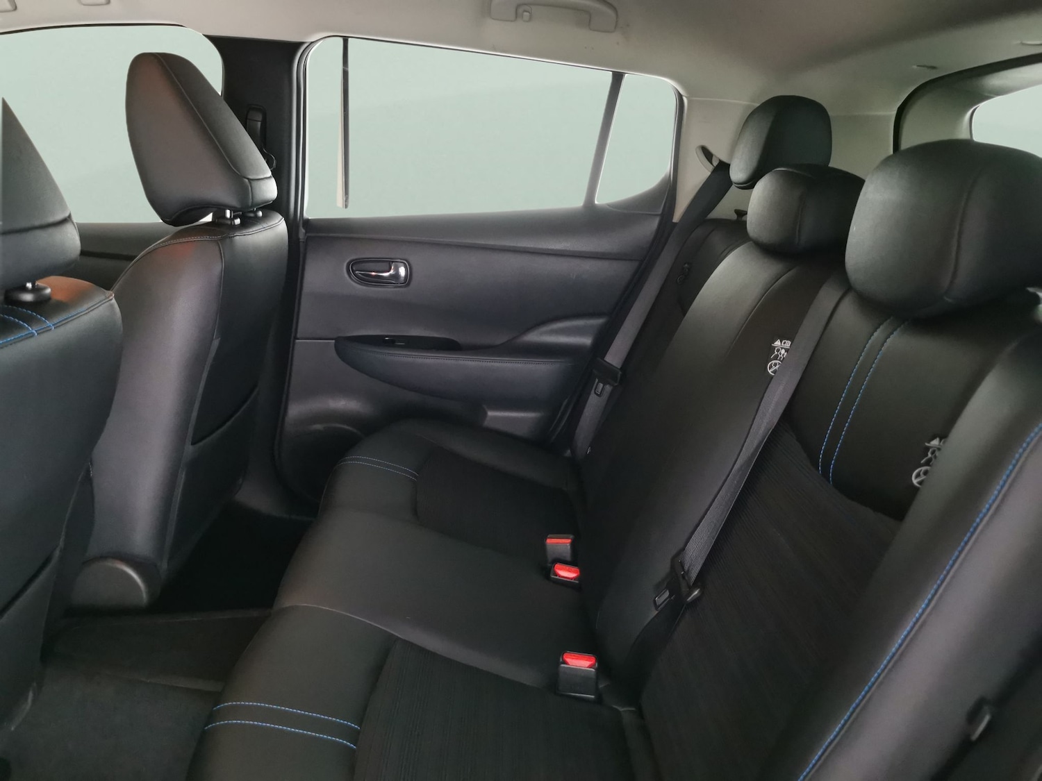 Used Nissan Leaf 2020 for sale - 77675953: Photo 24