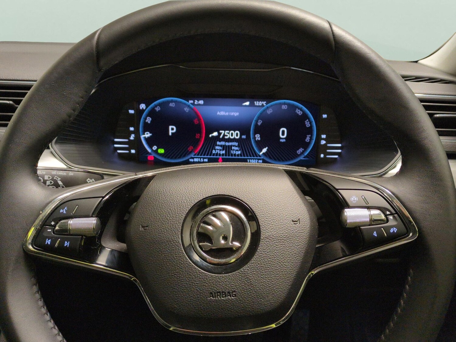 Used Skoda Superb 2023 for sale - 77519664: Photo 13