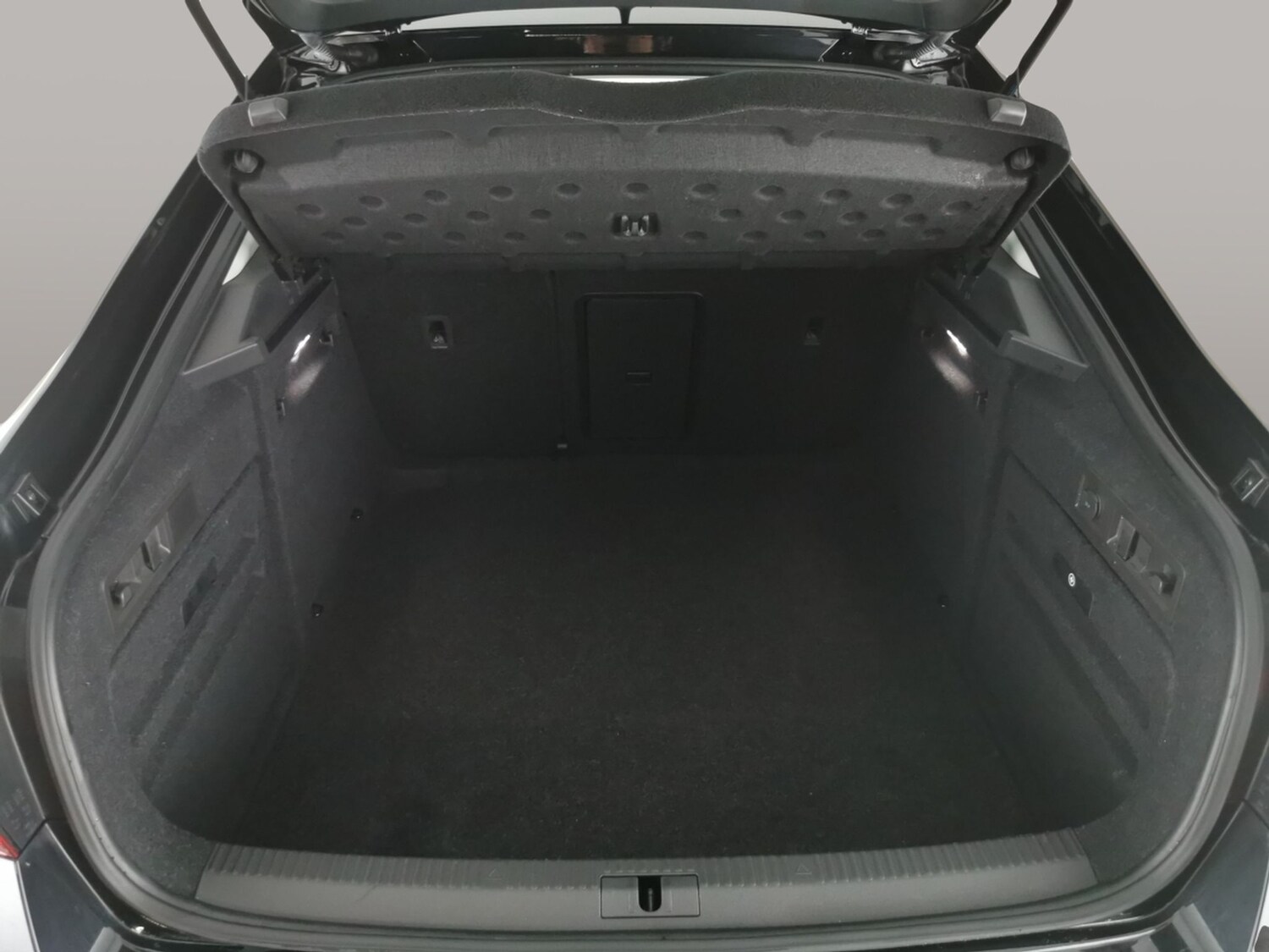 Used Skoda Superb 2023 for sale - 77519664: Photo 32