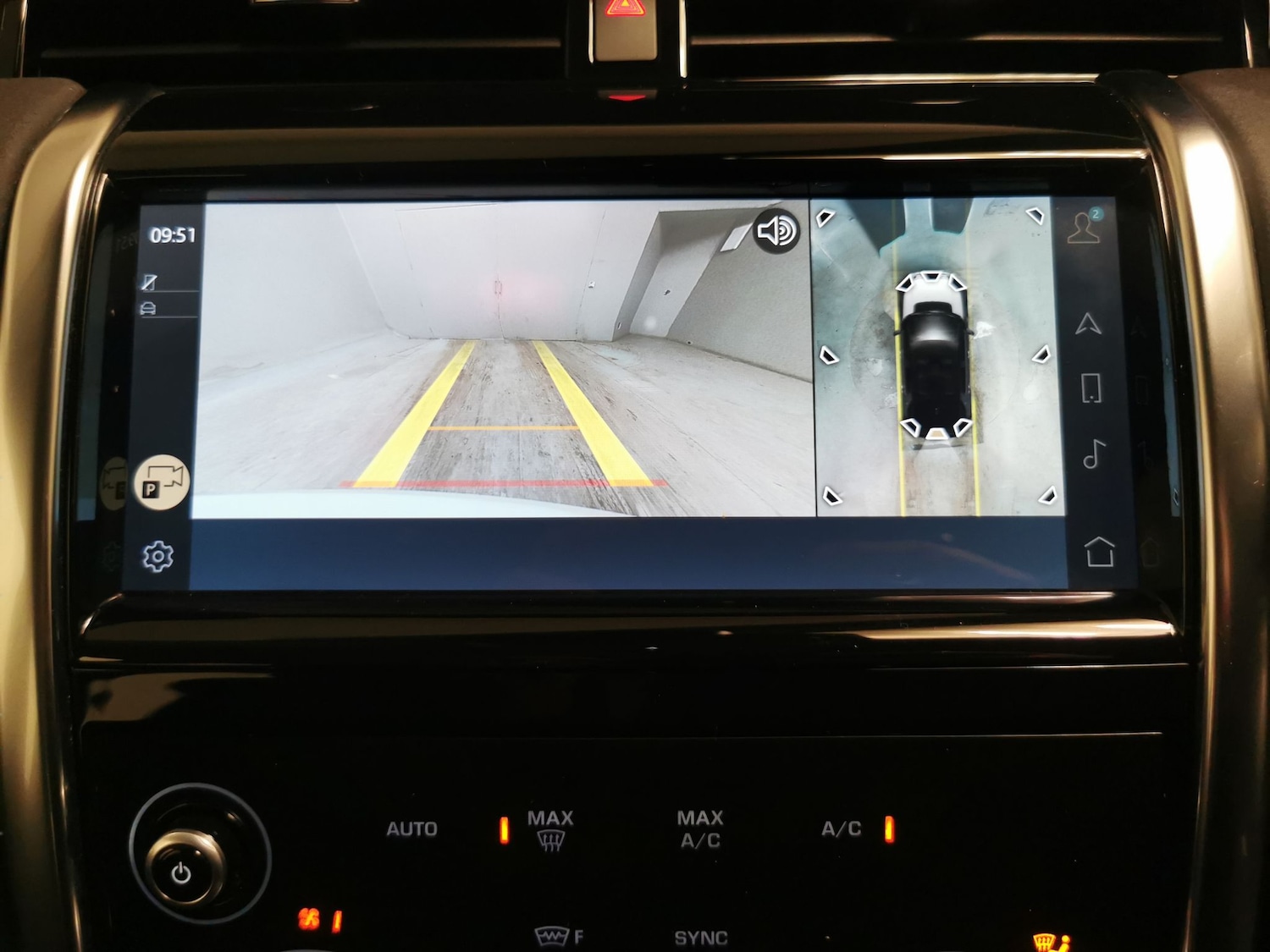 Used Land Rover Discovery Sport 2021 for sale - 78142067: Photo 5