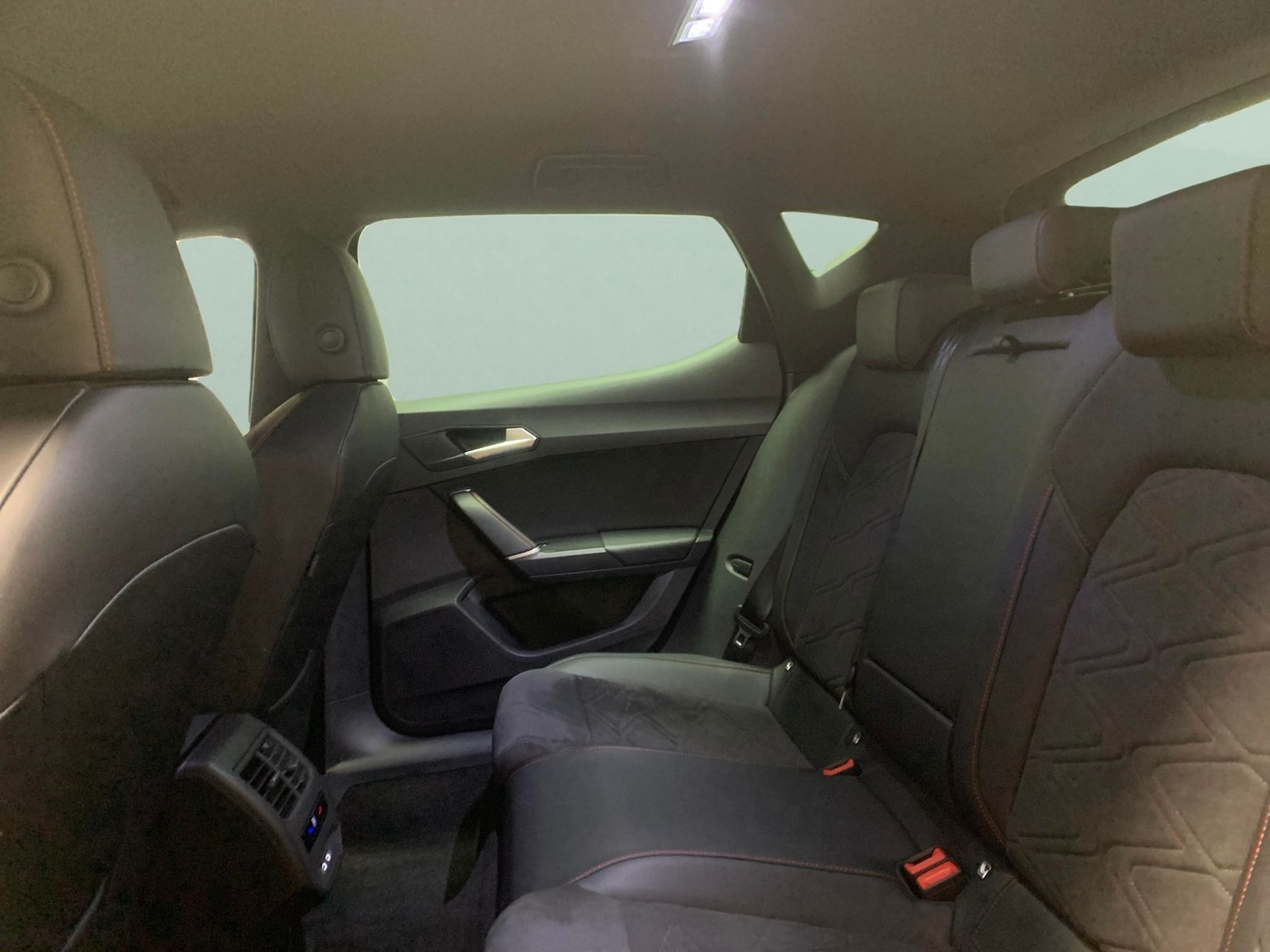 Used SEAT Leon 2022 for sale - 77259424: Photo 21