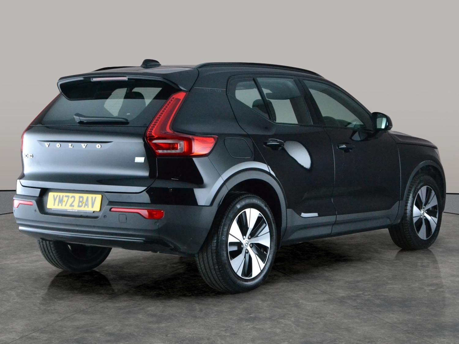 Used Volvo XC40 2023 for sale - 77636440: Photo 10