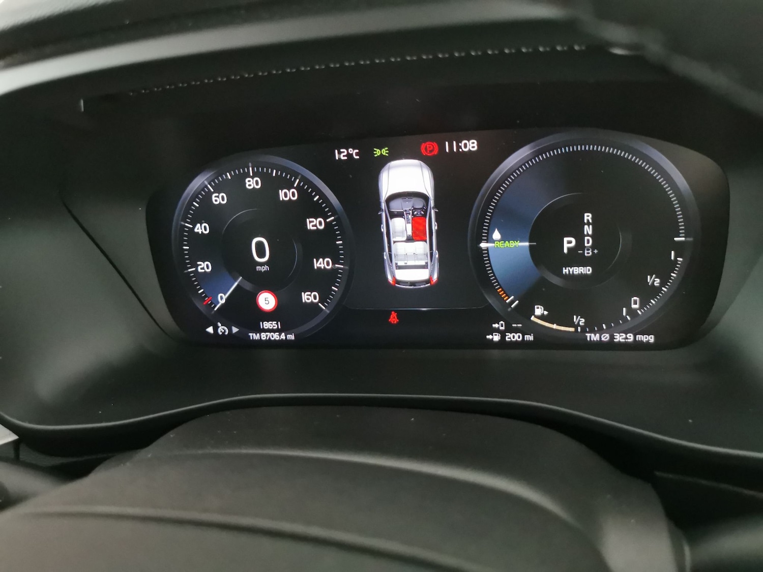 Used Volvo XC40 2023 for sale - 77636440: Photo 24