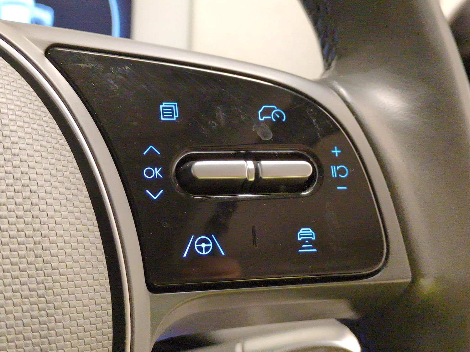 Used Hyundai IONIQ 5 2022 for sale - 77607361: Photo 30