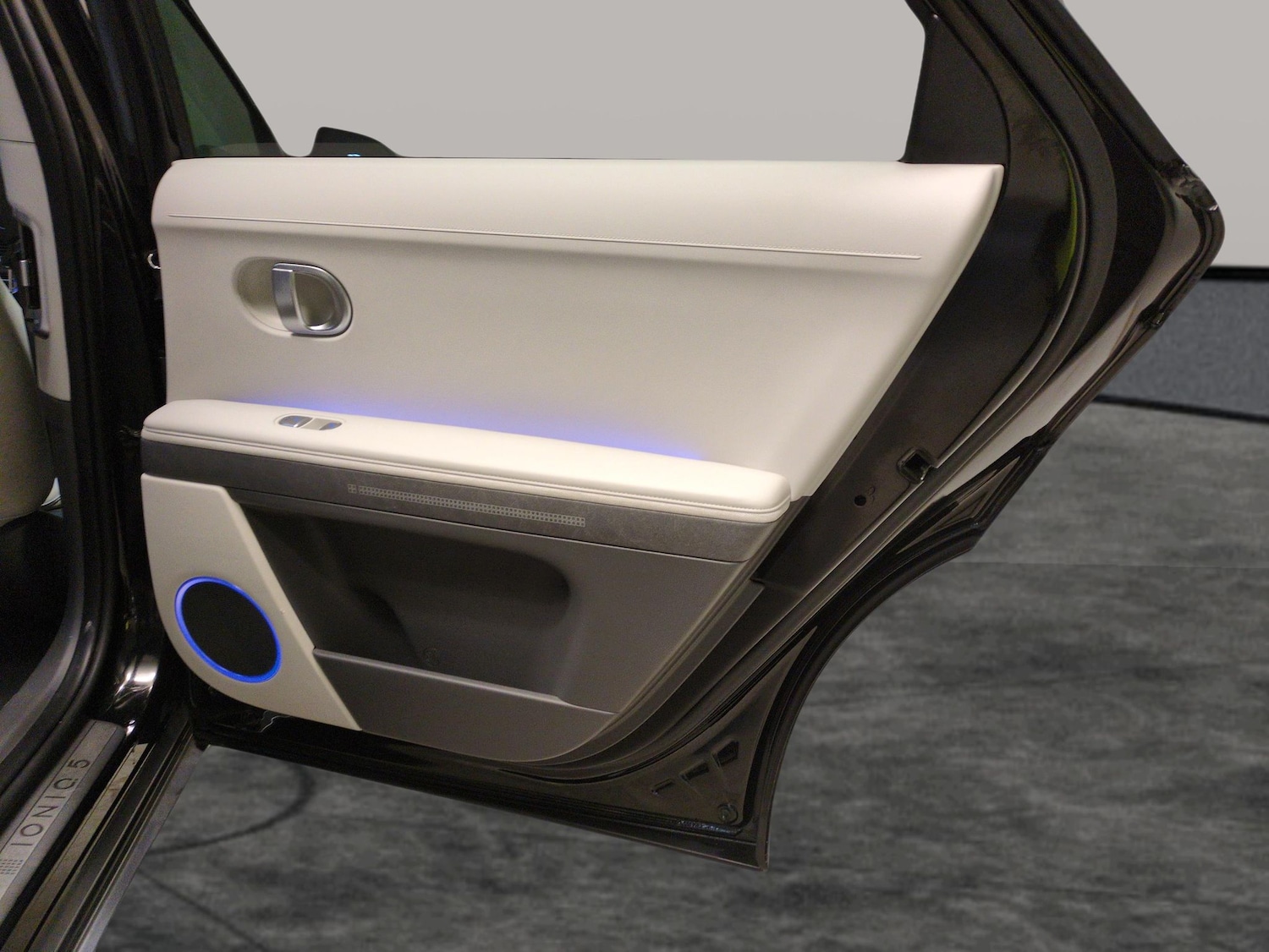 Used Hyundai IONIQ 5 2022 for sale - 77607361: Photo 41