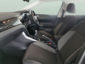 Used Volkswagen Polo 2022 for sale - 77159899: Photo