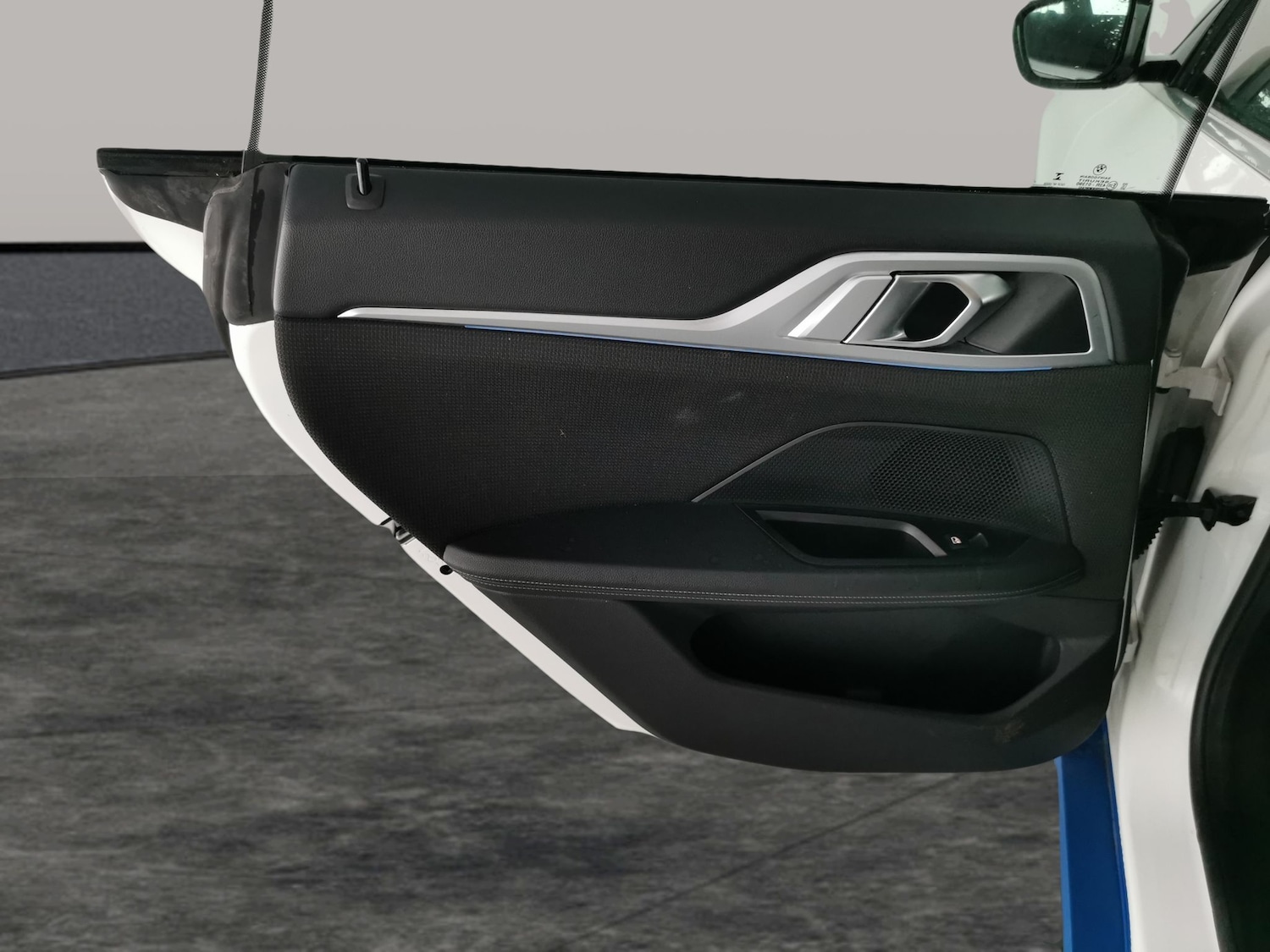 Used BMW i4 2022 for sale - 76980657: Photo 27