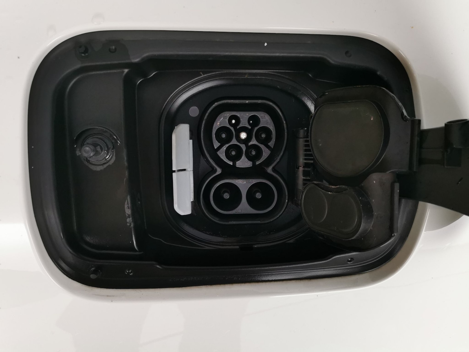 Used BMW i4 2022 for sale - 76980657: Photo 30