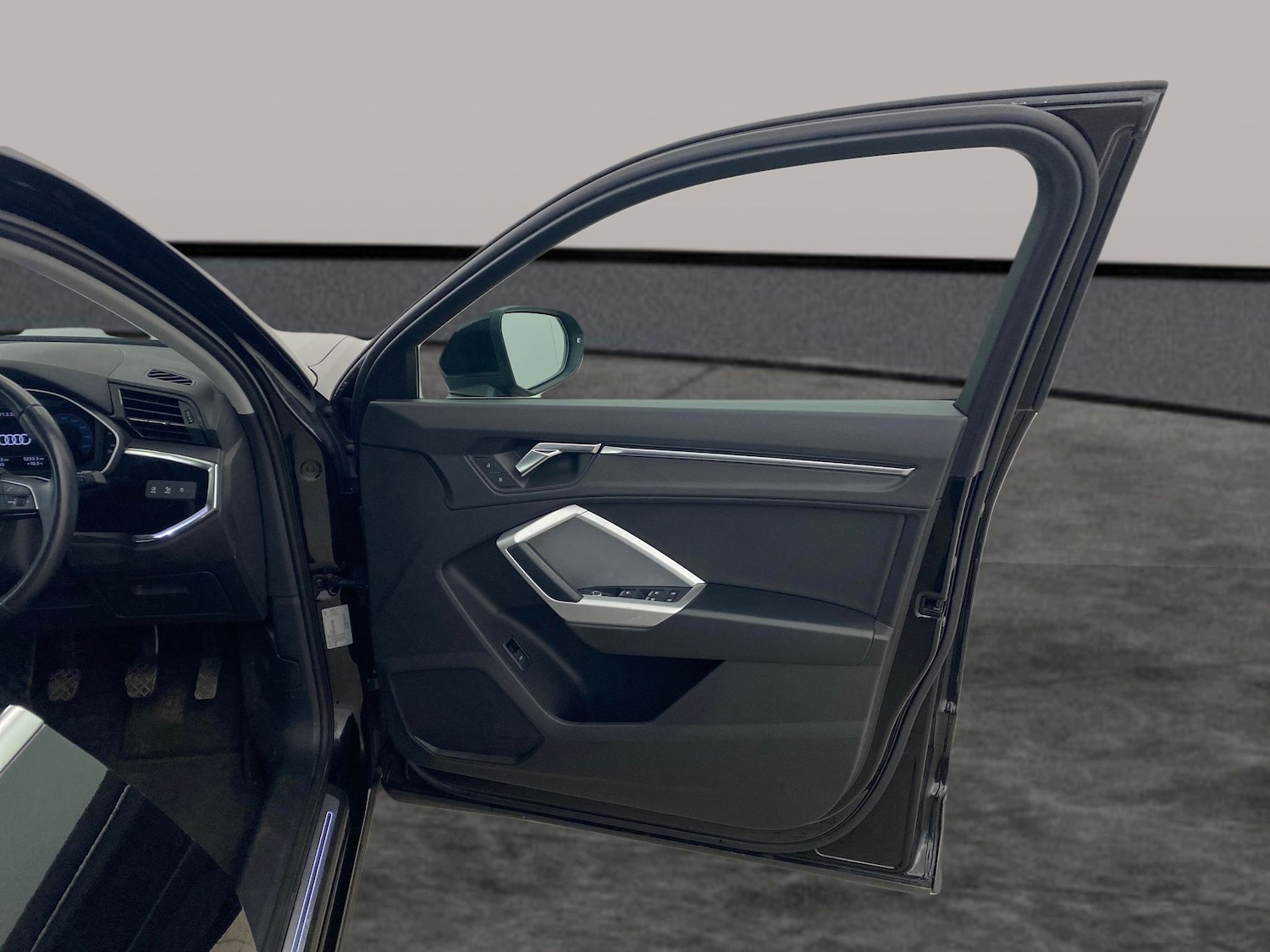 Used Audi Q3 2021 for sale - 78178124: Photo 26