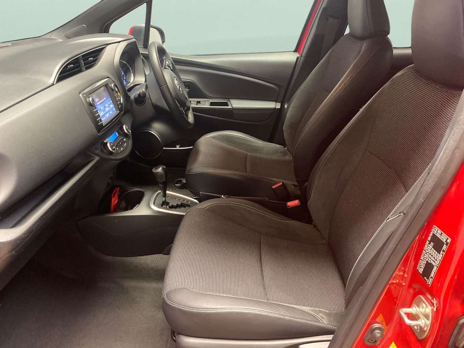 Used Toyota Yaris 2019 for sale - 78061745: Photo 4