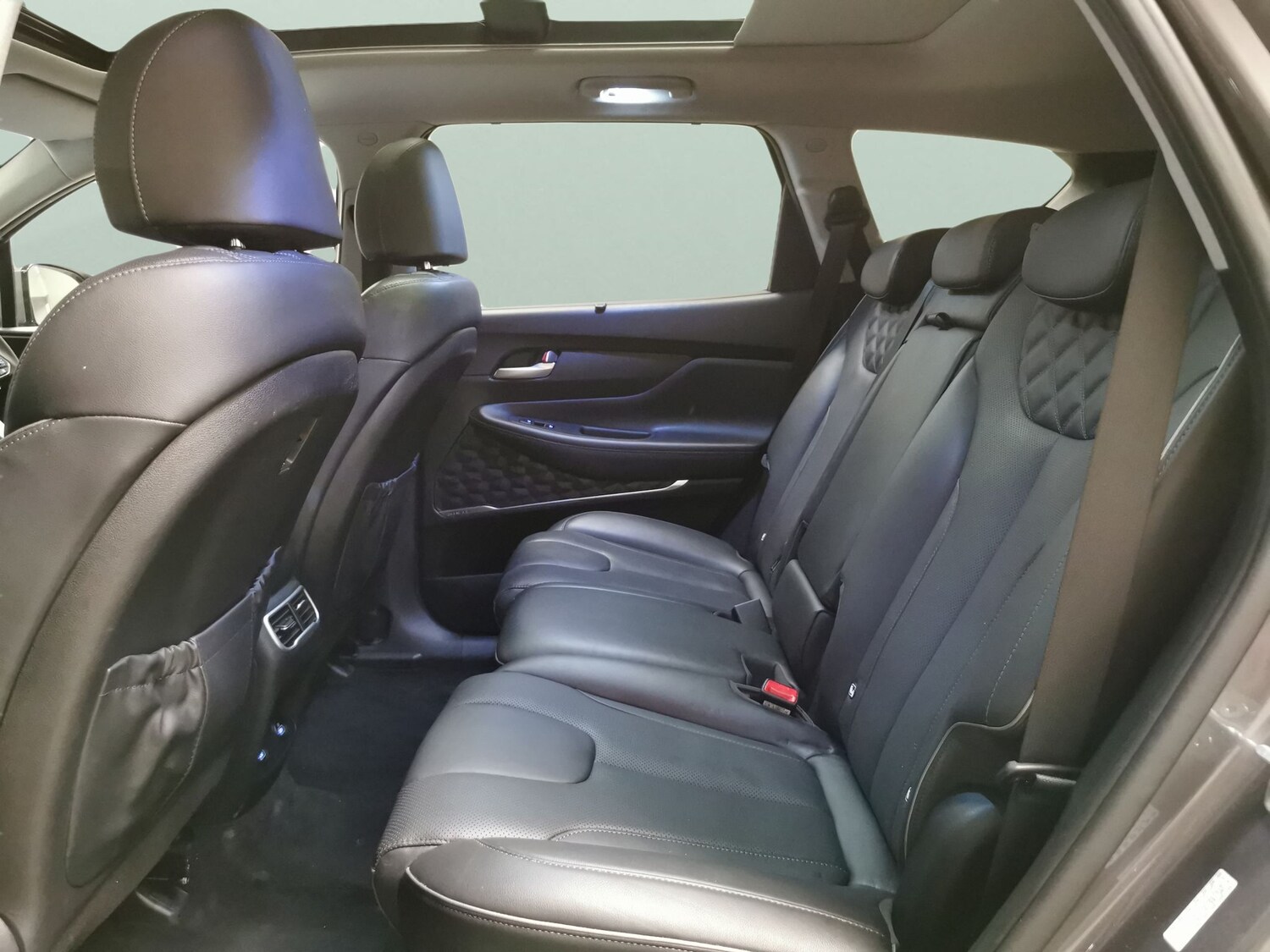 Used Hyundai Santa Fe 2023 for sale - 77799987: Photo 28