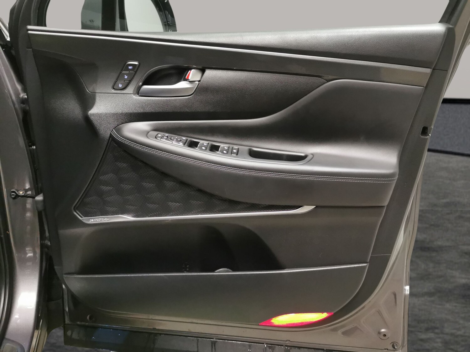 Used Hyundai Santa Fe 2023 for sale - 77799987: Photo 32