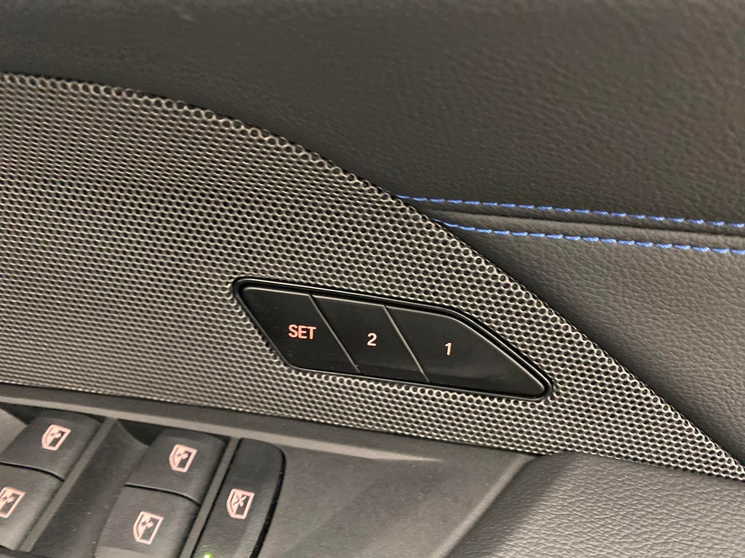 Used BMW i4 2024 for sale - 78211040: Photo 13