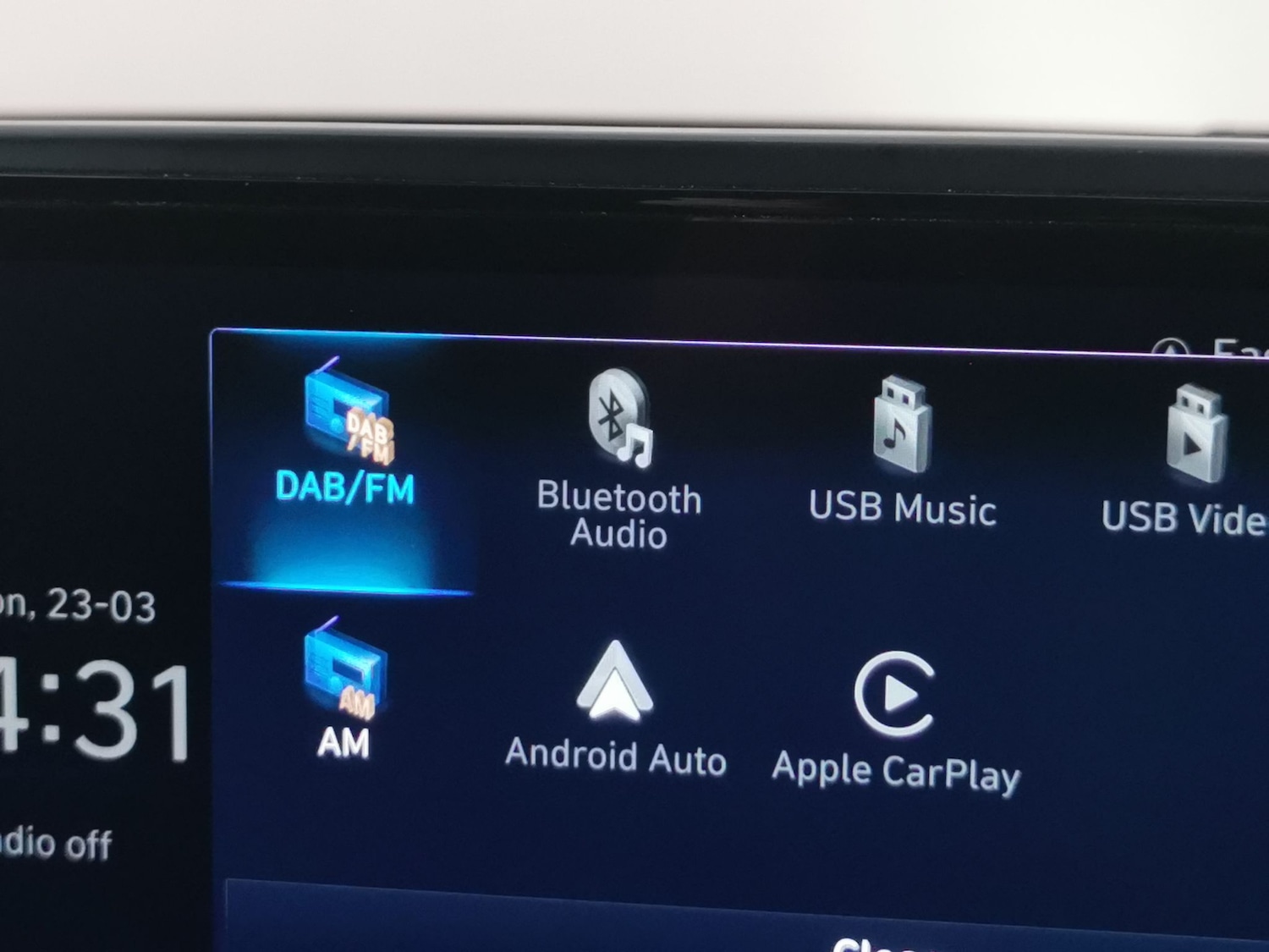 Used Hyundai i20 2023 for sale - 77988996: Photo 15