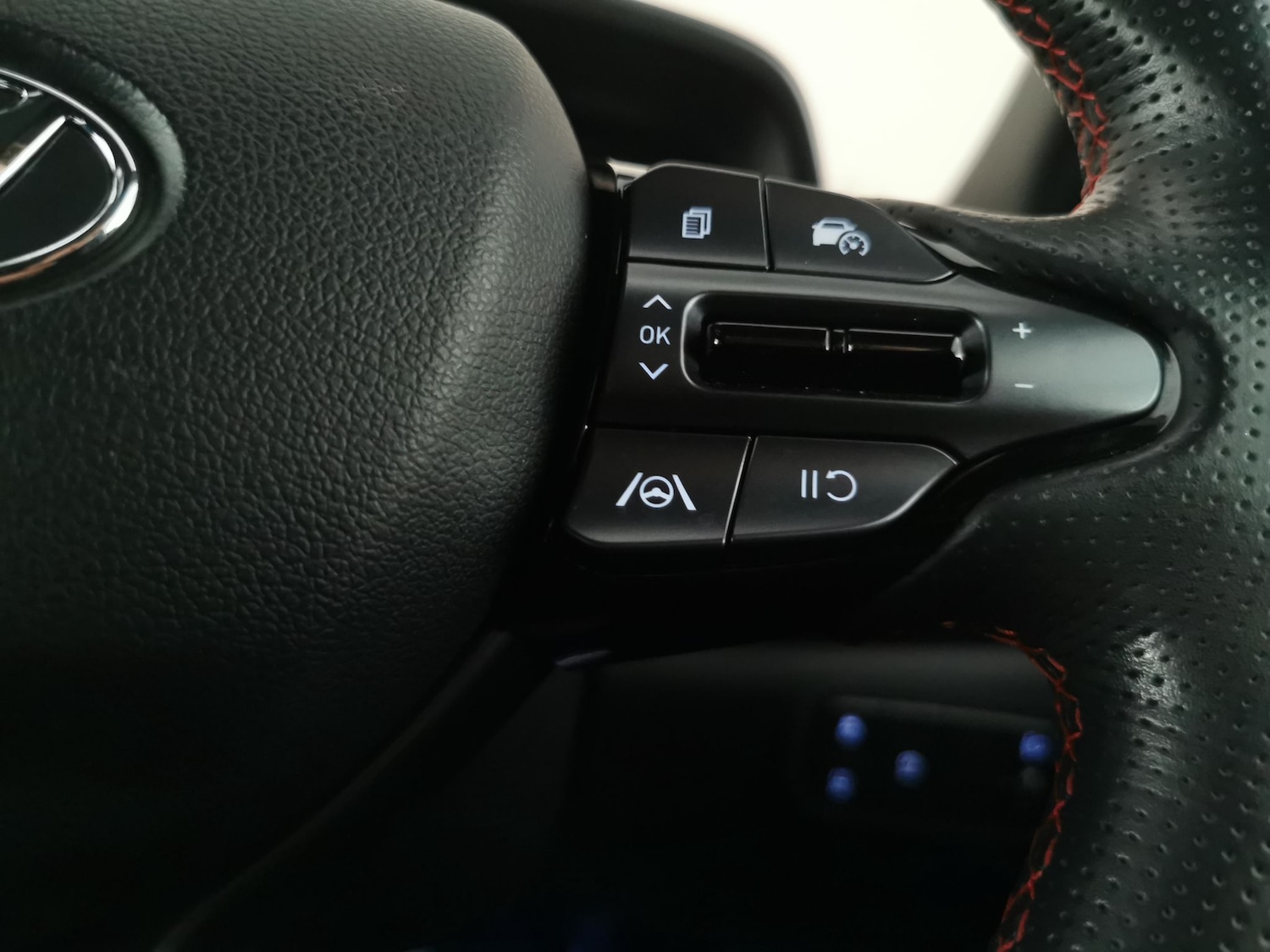 Used Hyundai i20 2023 for sale - 77988996: Photo 18