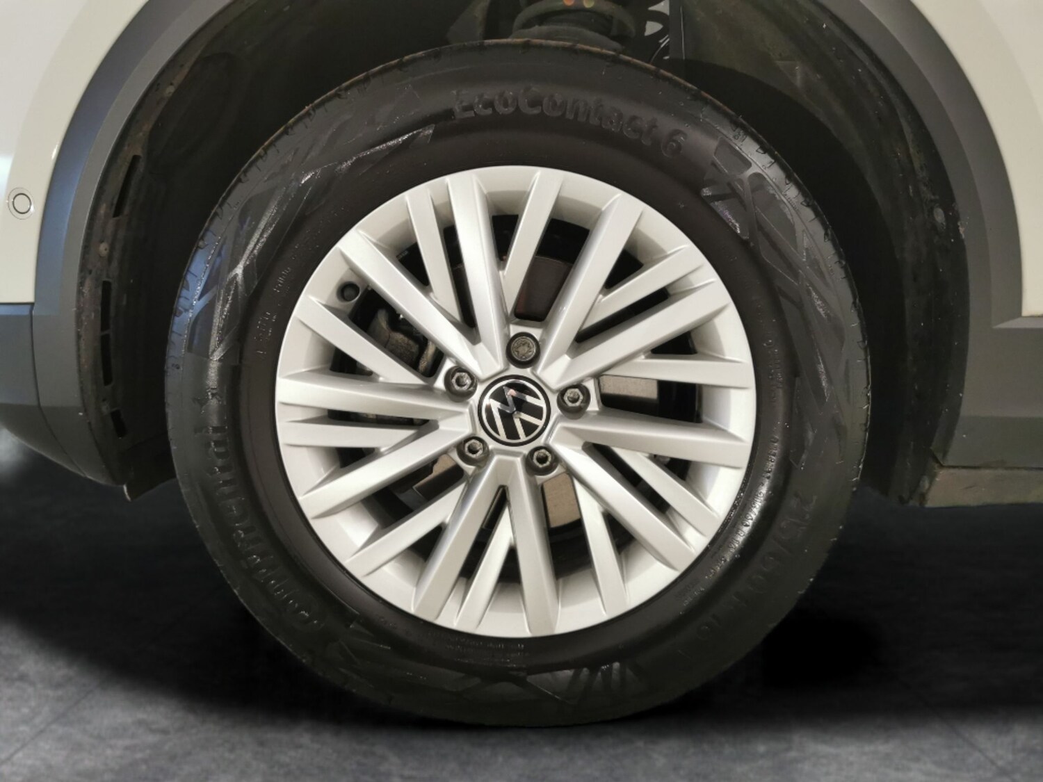 Used Volkswagen T-Roc 2023 for sale - 77756870: Photo 18