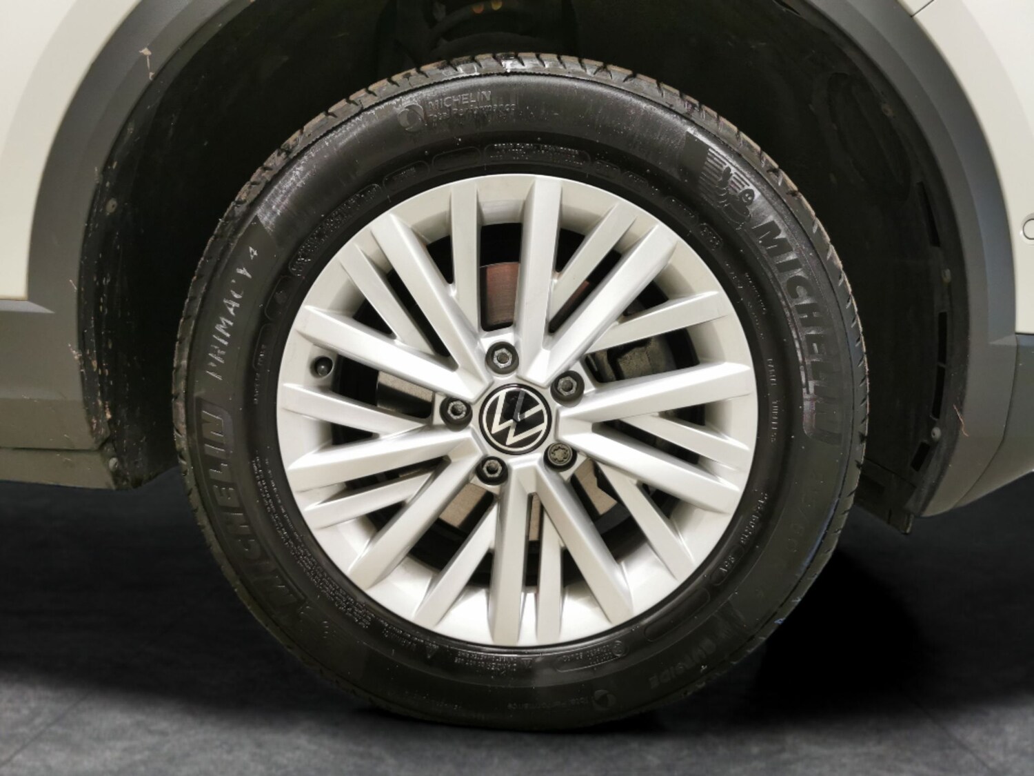 Used Volkswagen T-Roc 2023 for sale - 77756870: Photo 19