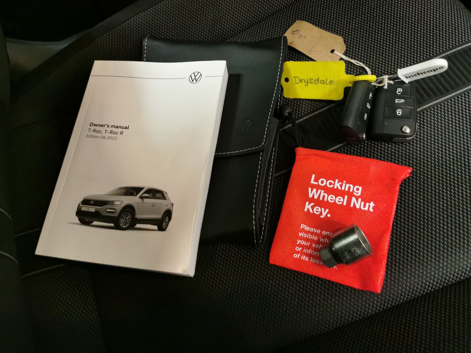 Used Volkswagen T-Roc 2023 for sale - 77756870: Photo 26